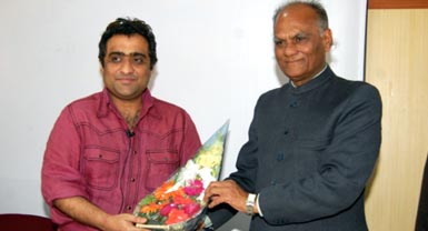 Singer Hon'ble Kunal ganjawala at RGI